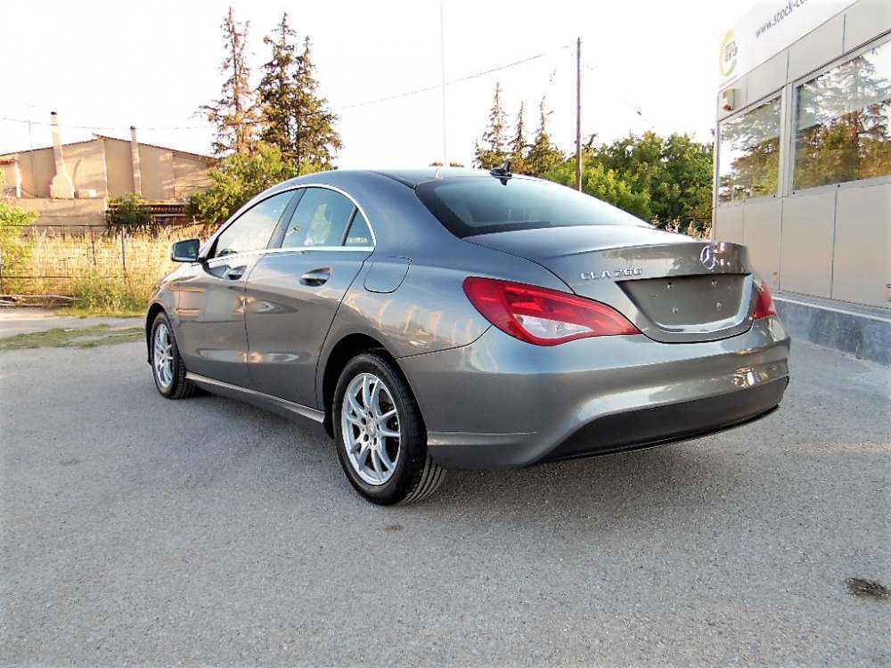 Мерседес cla 200 2015
